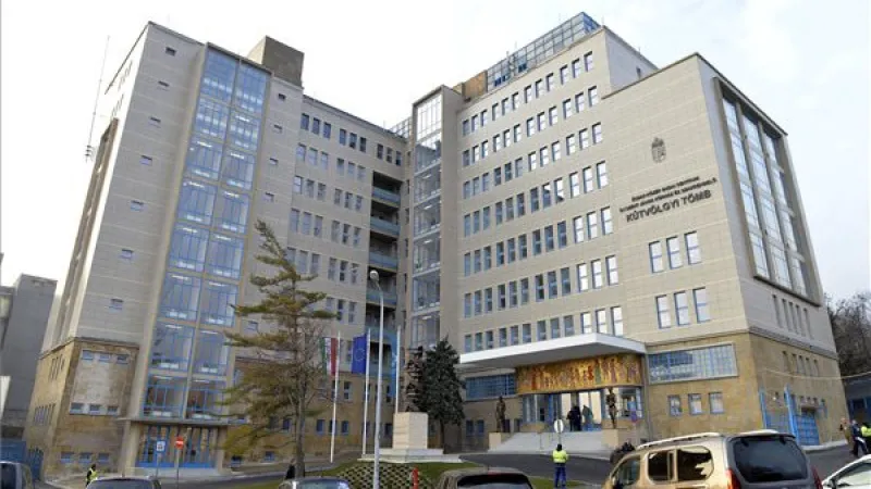 Új Szent János Kórház és Rendelőintézet