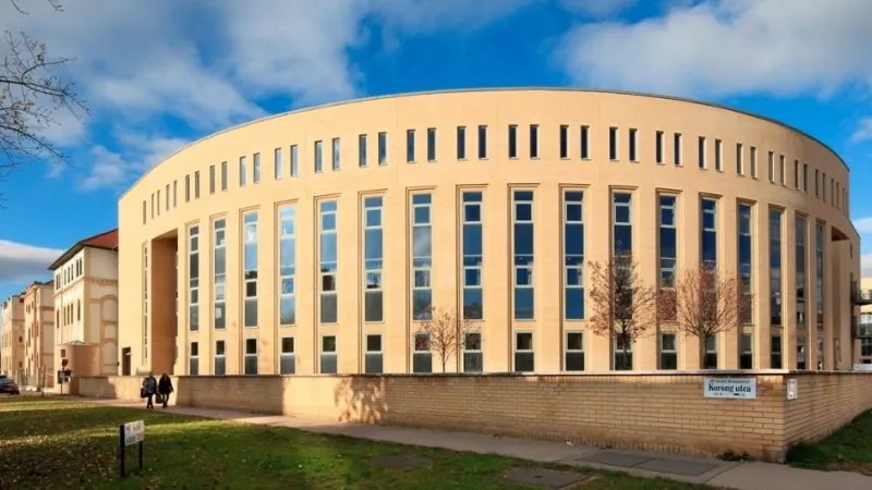 Uzsoki Street Hospital